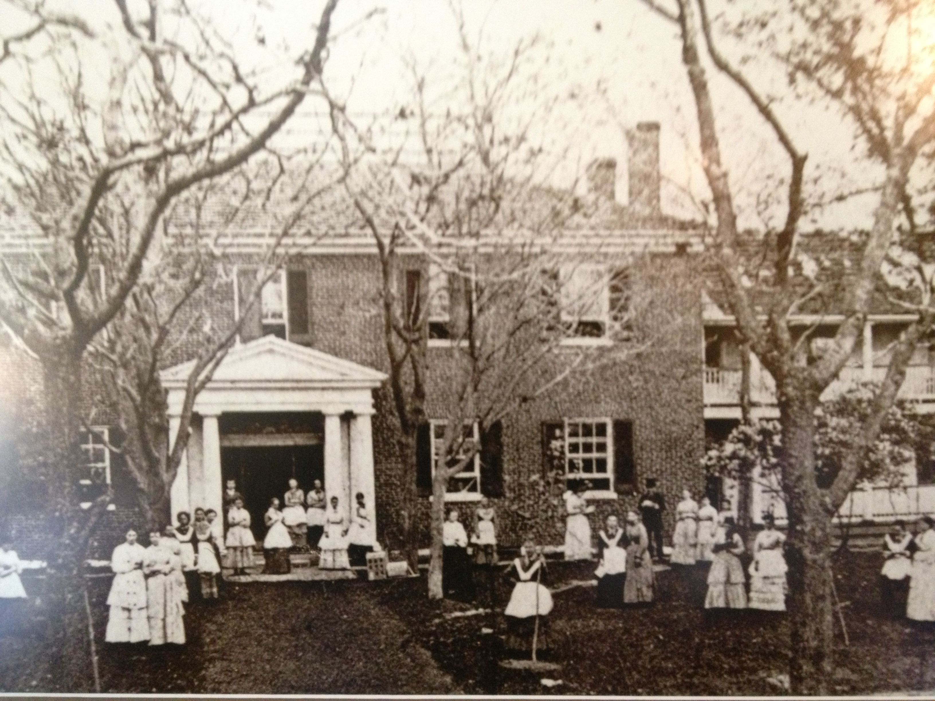 The historic Edgehill building in the 1880s